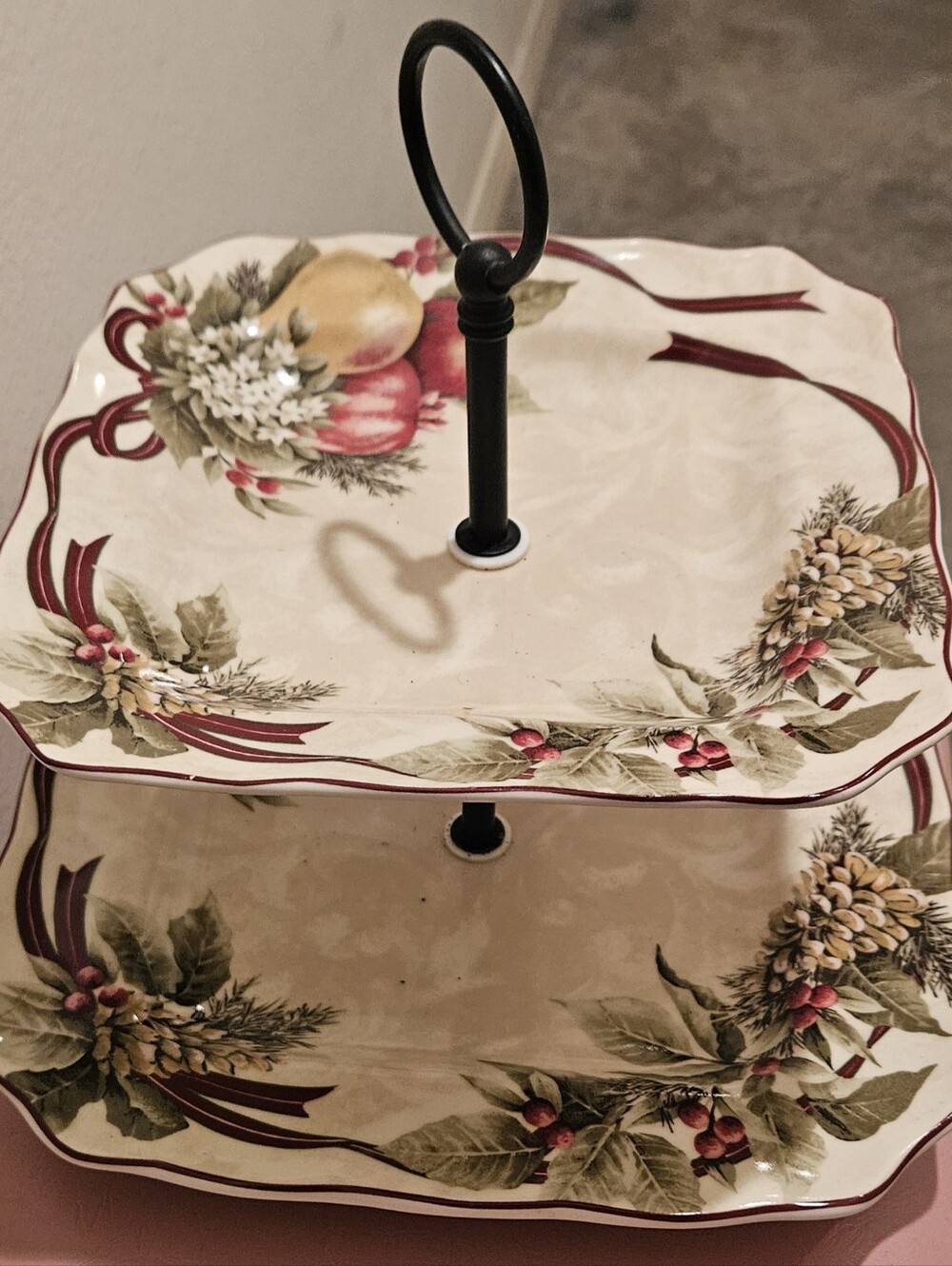 222 FIFTH Fine China "Yuletide Celebration" 2 Tier Setving Tray